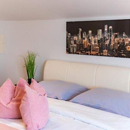 Apartman Petra S Pogledom Na More Banjol Extérieur photo